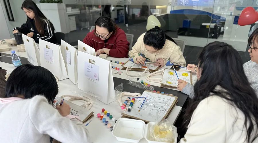花开十里，美丽如你 | 远信储能举办三八妇女节艺术DIY活动