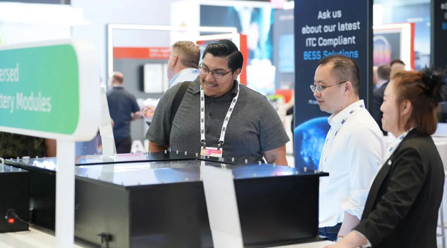 RE 2025｜远信发布构网型 浸没式液冷解决方案，为客户打造优质储能资产