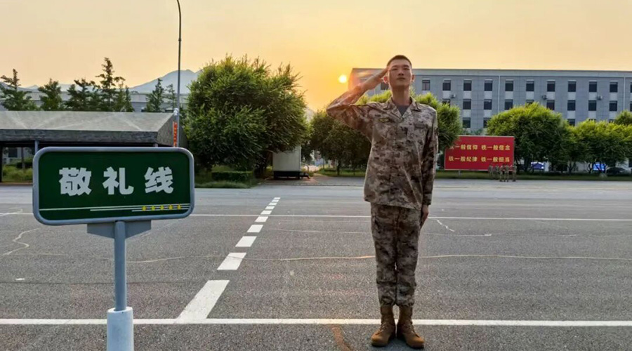 阅兵背后的故事：用军人底色书写“星榜样”风采